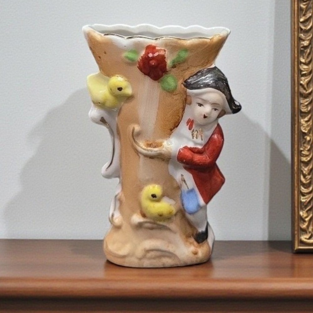 Japanese Antique Man Sculpted‎ Bud Vase, Vintage Flower Holder, Mantel Decor